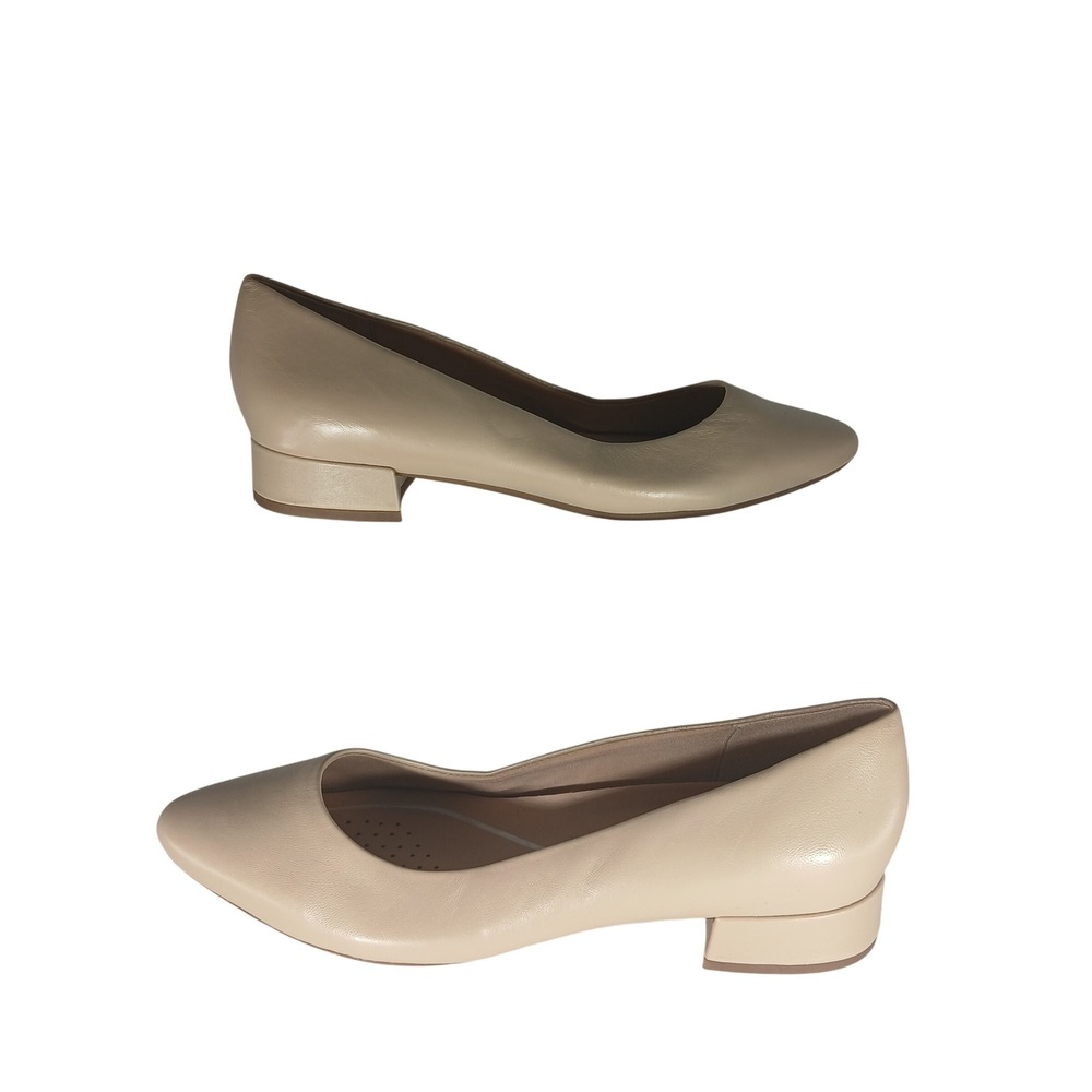 Easy Spirit Secaldise Pump 9.5M Beige Leather Low Block Heel Career Classic